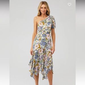 Astr the label - Santorini dress - size small